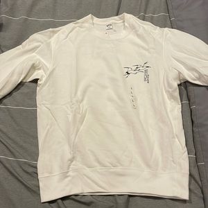 Uniqlo crew neck sweatshirt. New with tags!